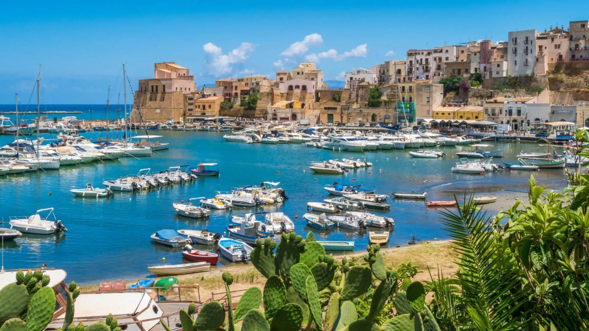 Bivani a 100 m dal mare Castellammare del Golfo