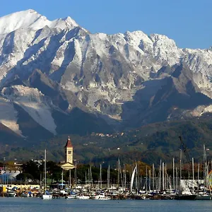 Between Pisa And 5 Terre Appartamento Marina Di Carrara